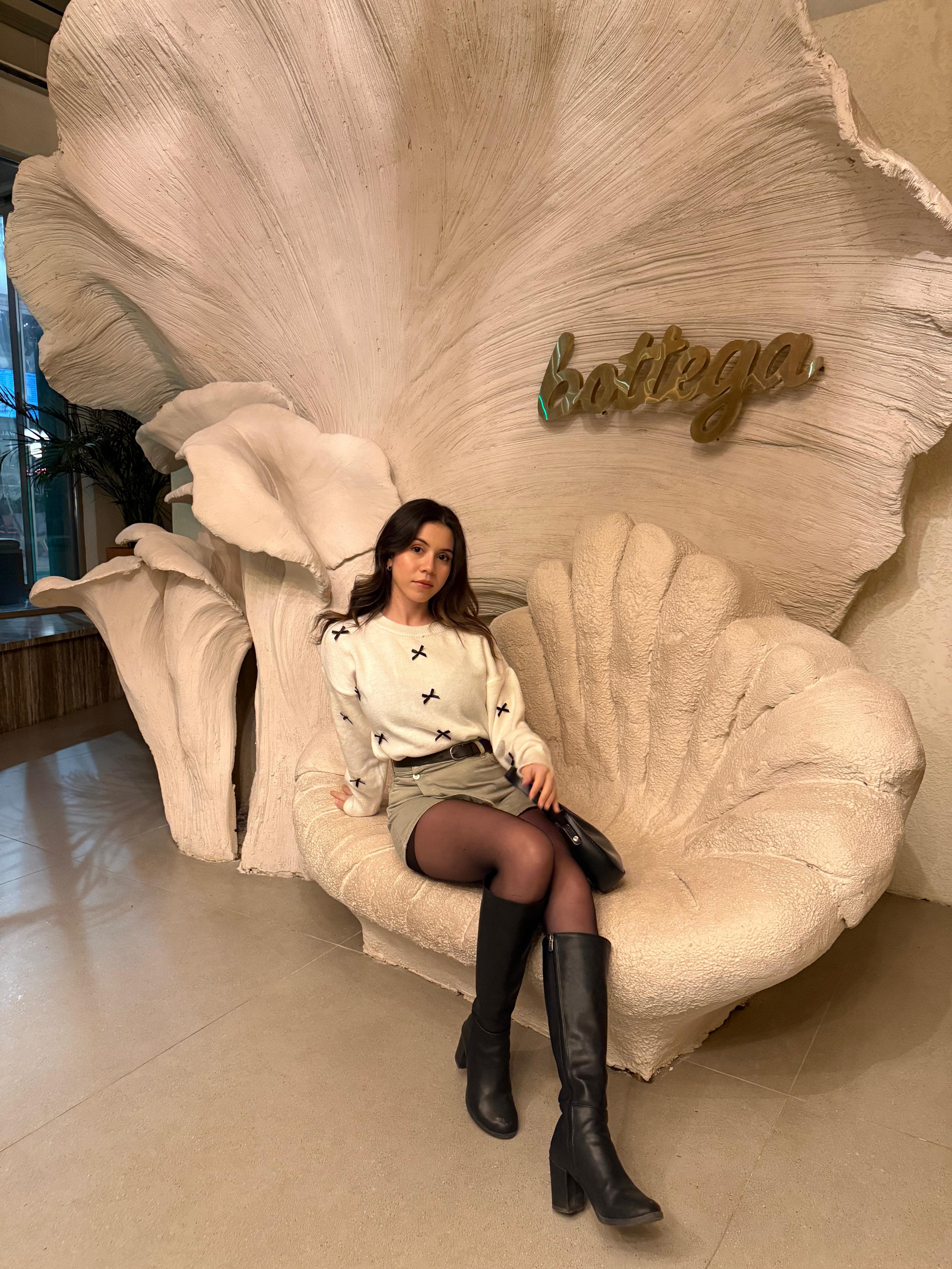 gül karakis