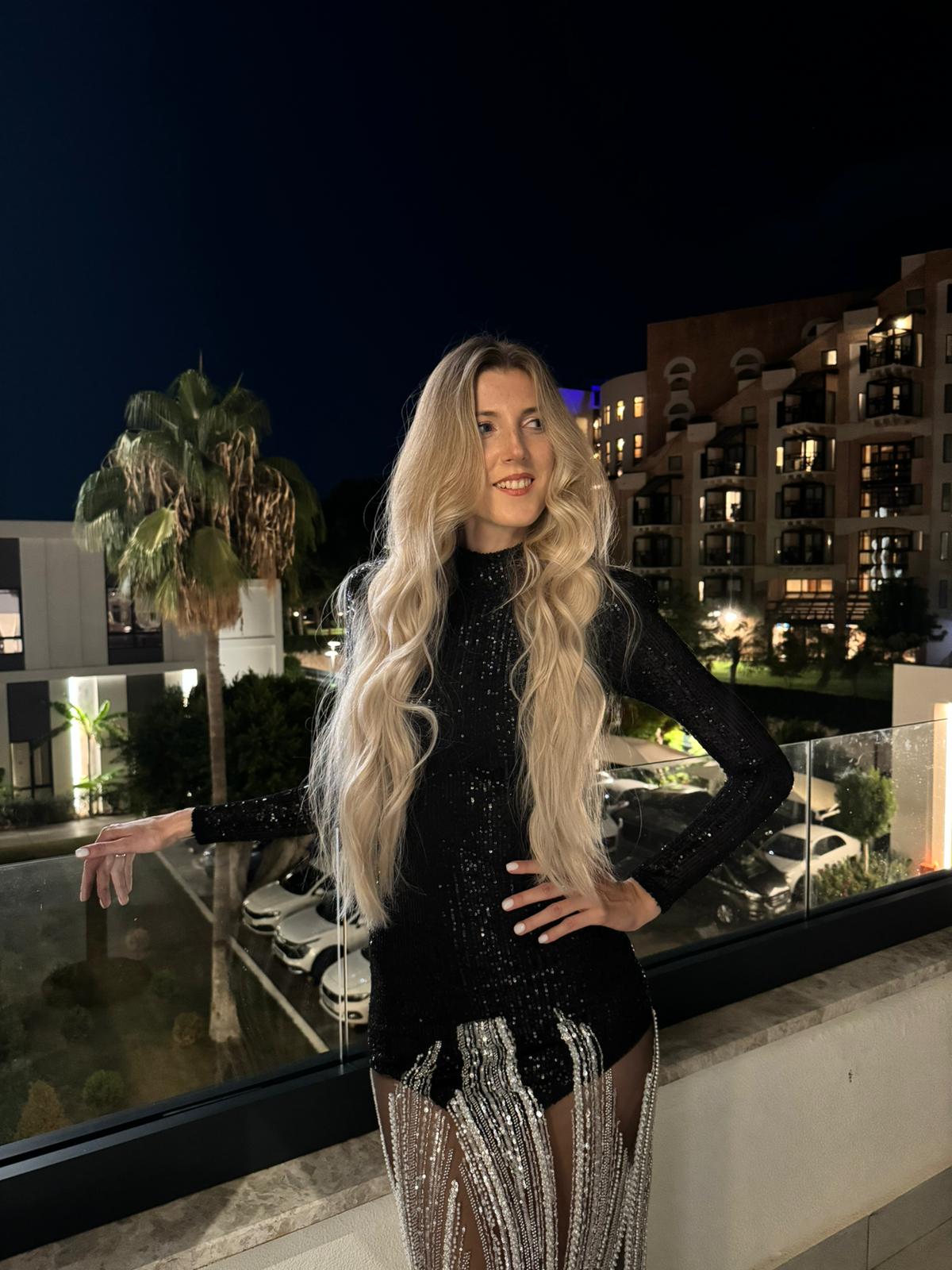 lucy özkalay - 2