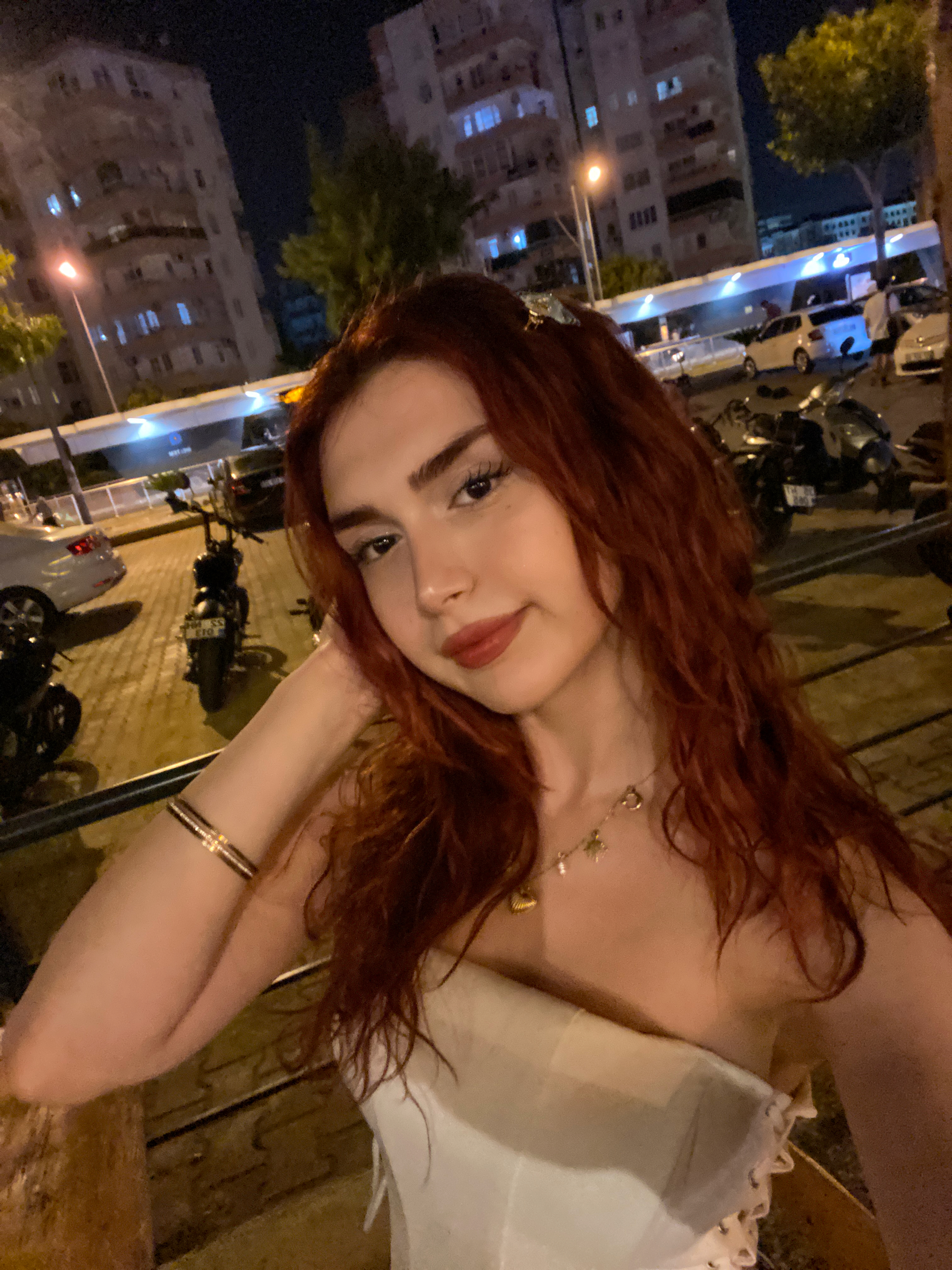Buse Çelenk - 2