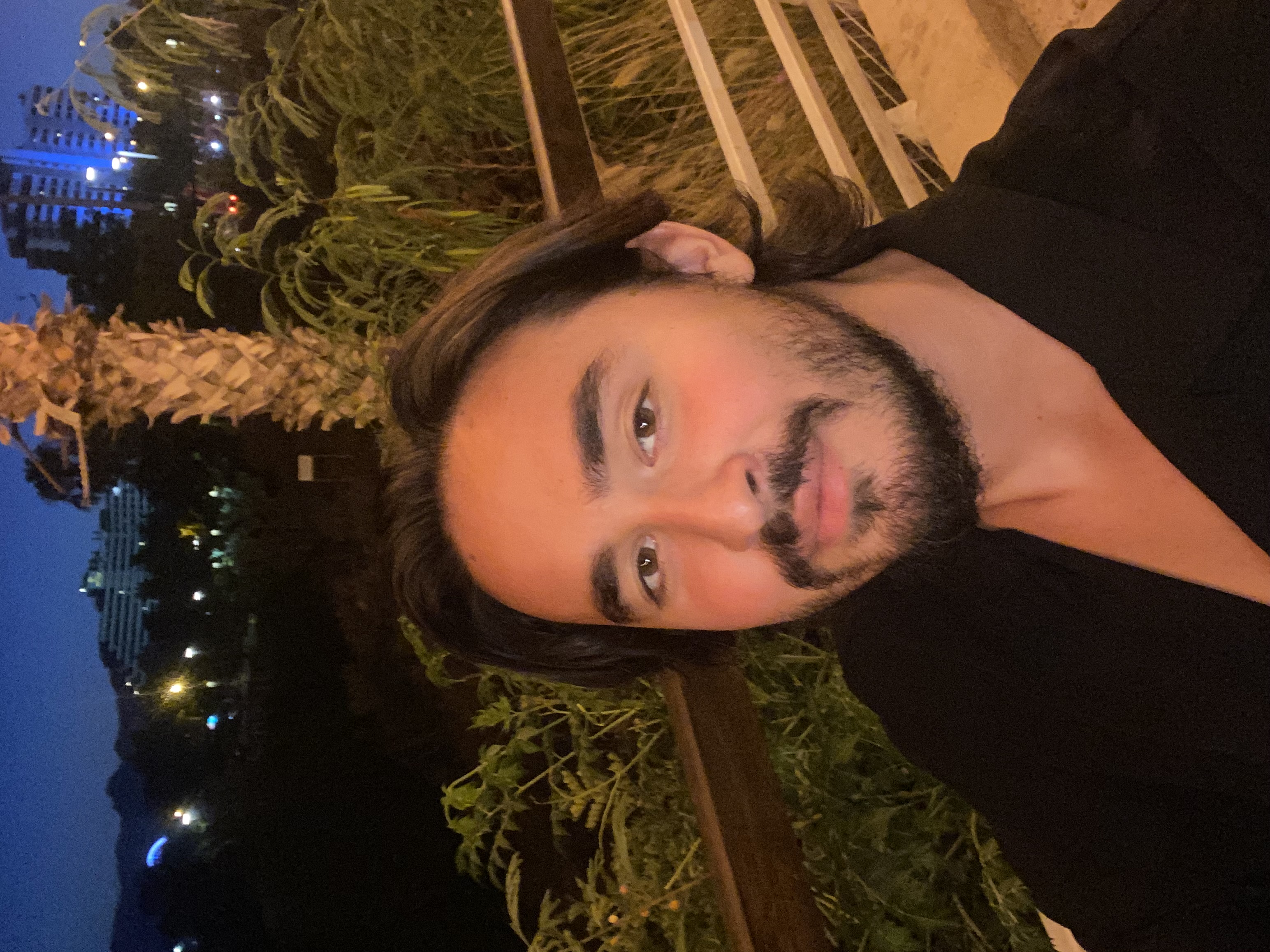 Enes Savaş